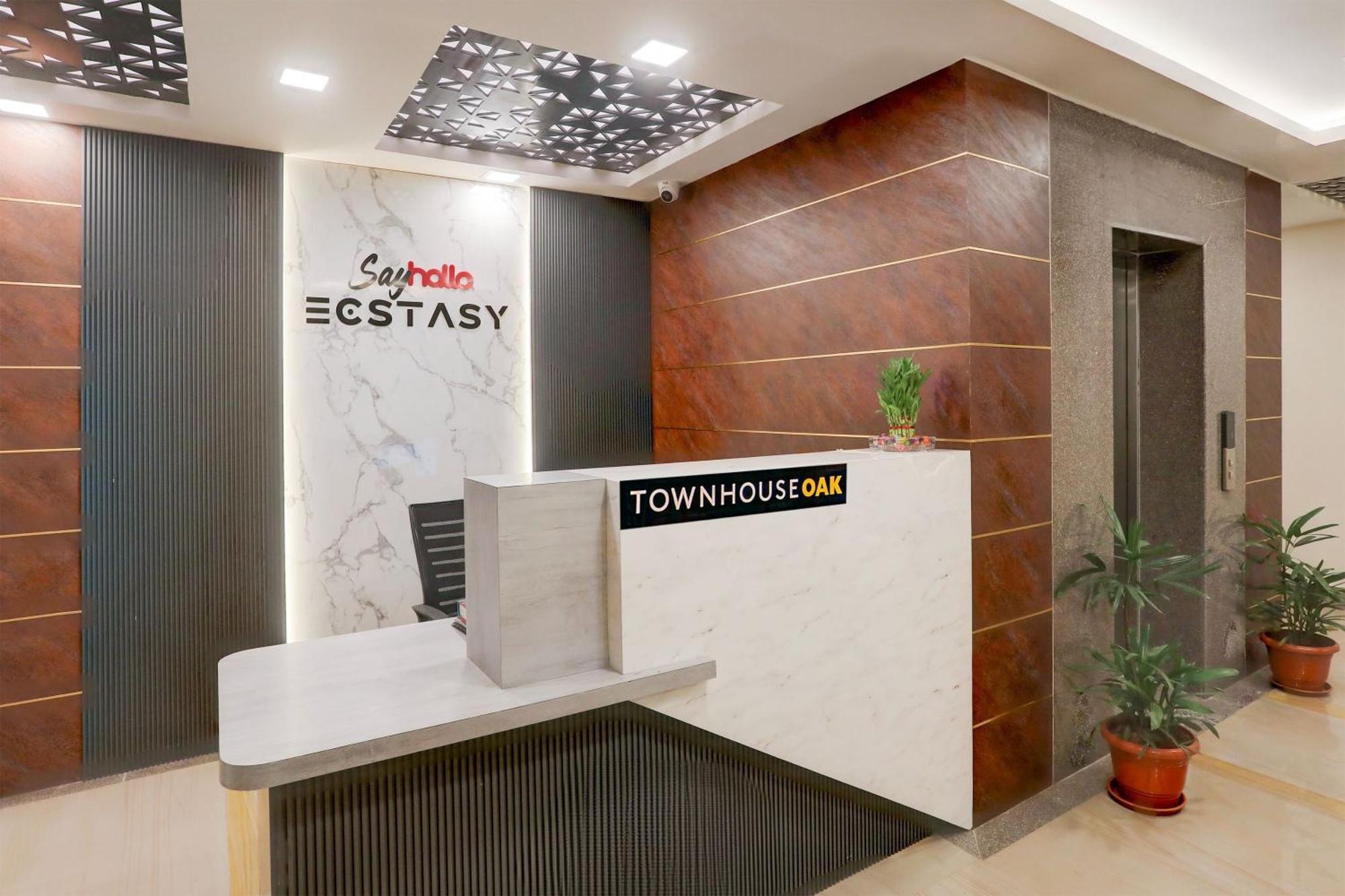 בובנשוואר Super Townhouse Oak Sayhallo Ecstasy מראה חיצוני תמונה