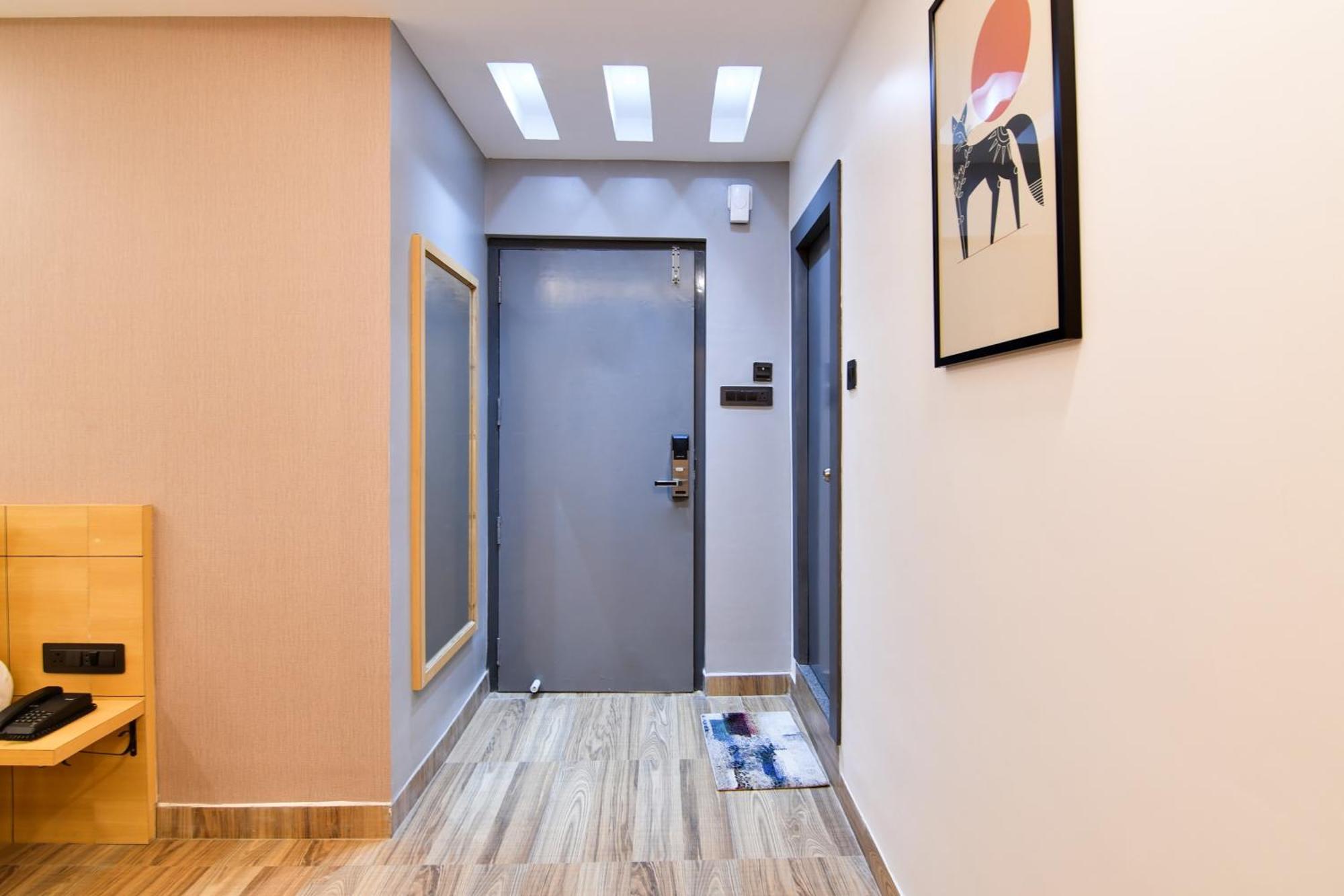 בובנשוואר Super Townhouse Oak Sayhallo Ecstasy מראה חיצוני תמונה